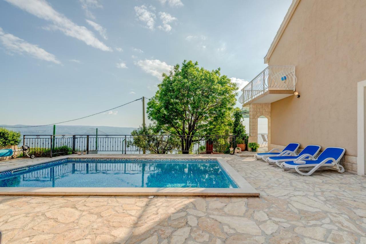 Holiday Home Figa Omiš Buitenkant foto