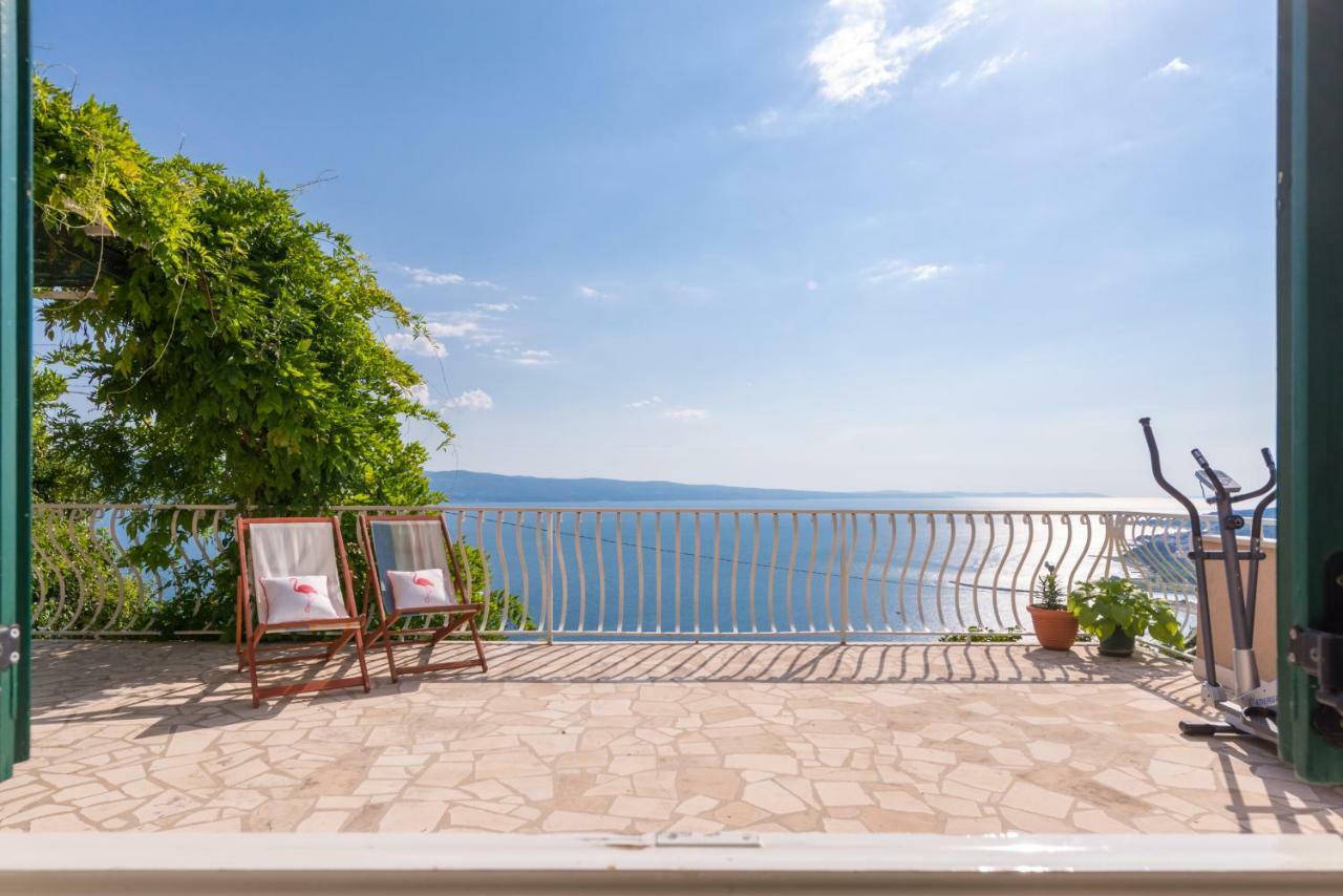 Holiday Home Figa Omiš Buitenkant foto