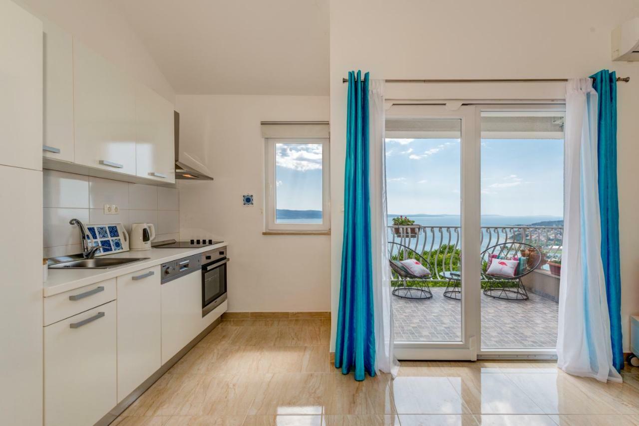 Holiday Home Figa Omiš Buitenkant foto